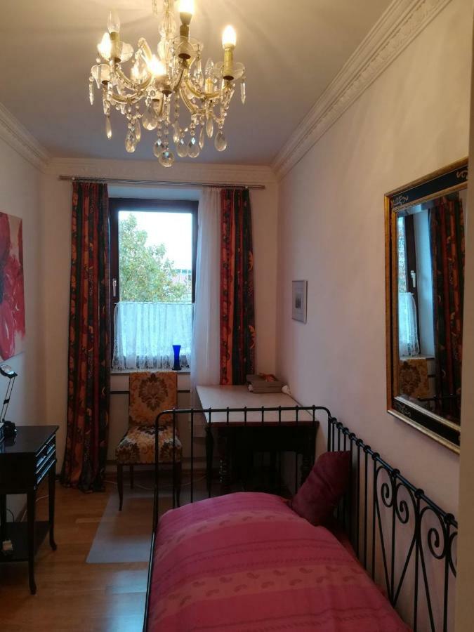 Fewo Am Rathausplatz Apartamento Erlangen Exterior foto